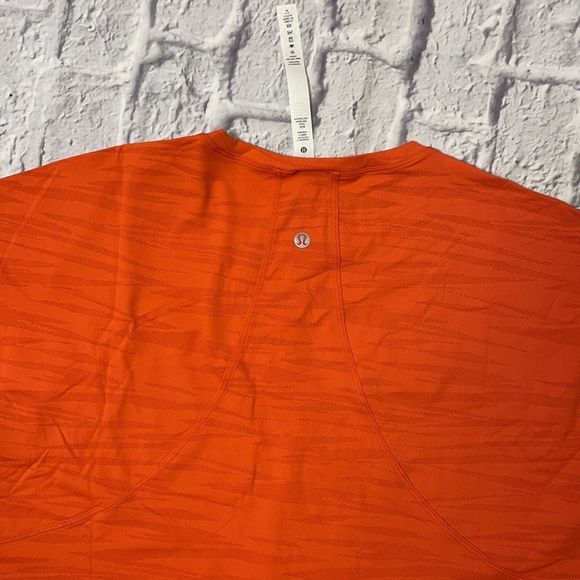 NWT LULULEMON Muscle Love Long Sleeve Crop Shirt ORANGE Tiger Mesh WARM CORAL 8 - Picture 5 of 5